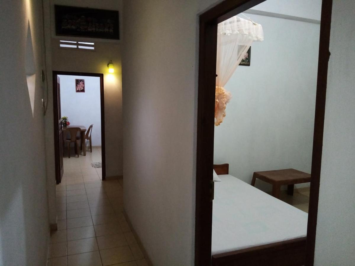 Hotel Sunny Side 89 Galle Exterior foto